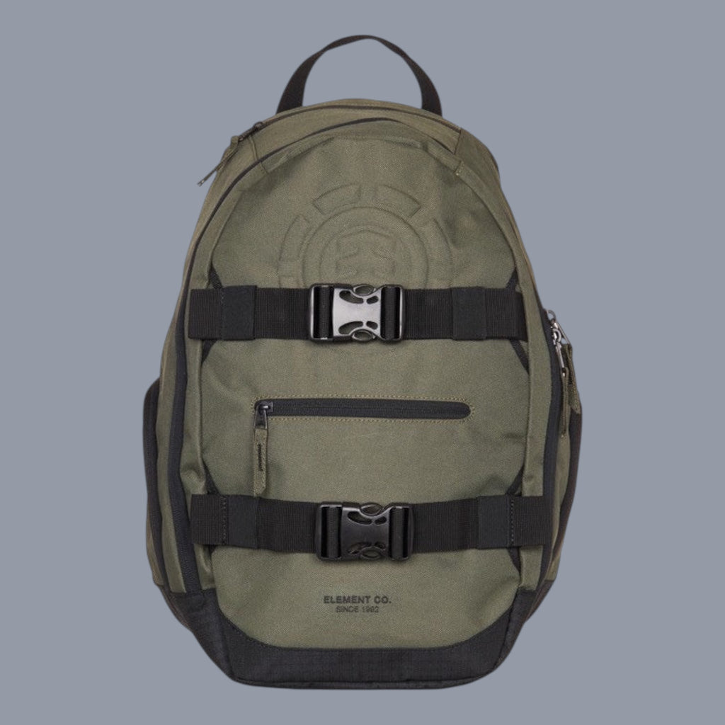 Element Rucksack in Olivgrün mit Skateboard-Gurten, Polyester, Reißverschluss-Fronttasche, Seitentaschen.