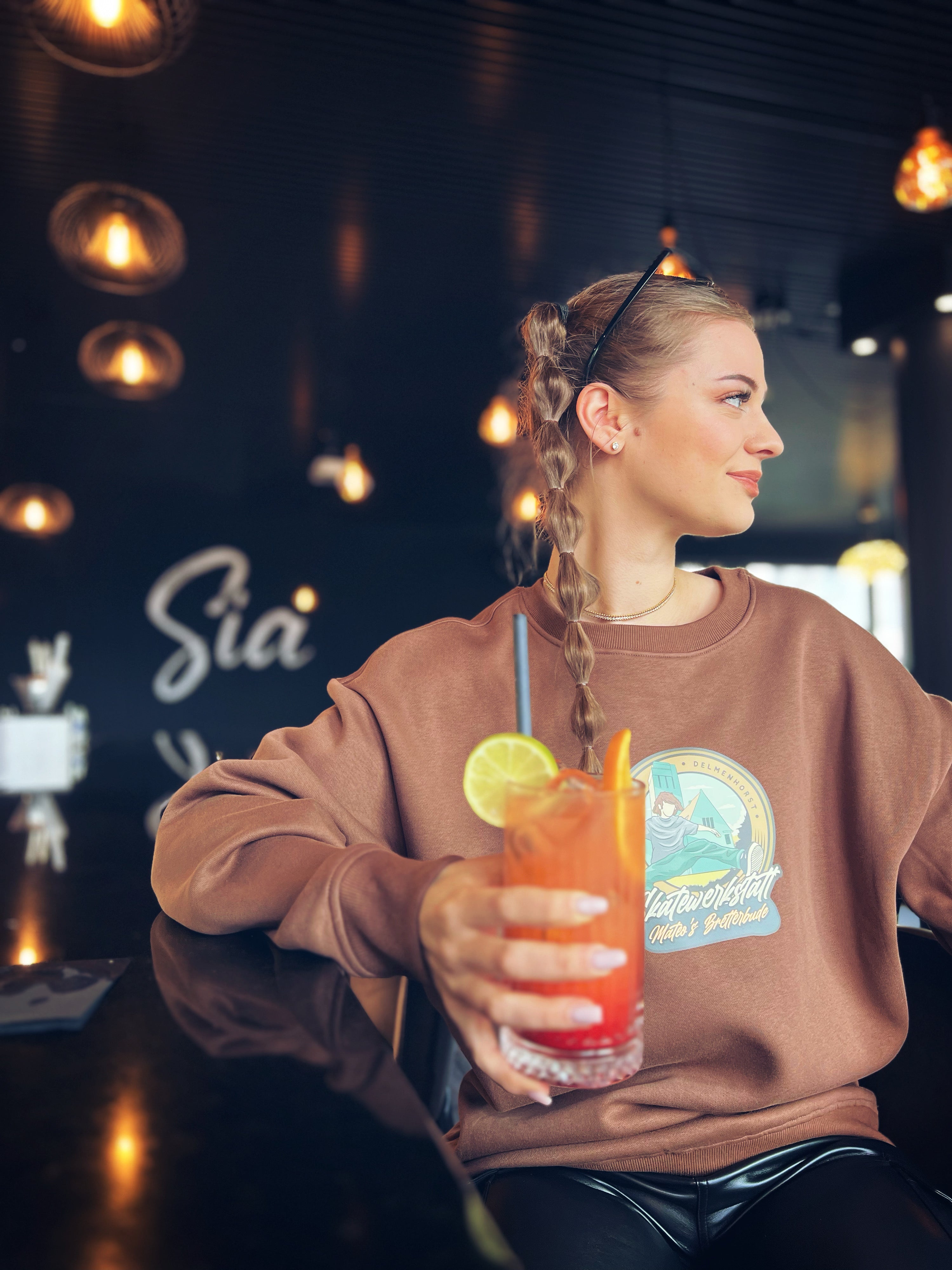 Skatewerkstatt D-Town Crewneck - Brown - Skatewerkstatt 